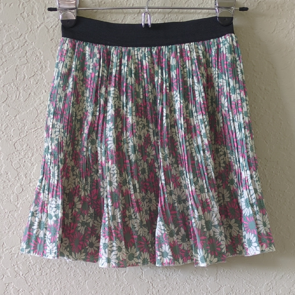 Floral Pleated Skirt - Black, Pink, Green